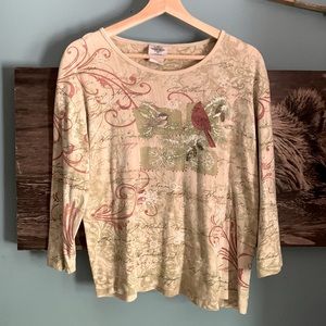 100% cotton 3/4 sleeve top, Cream,faded red Winter snowflakes. Studio collection